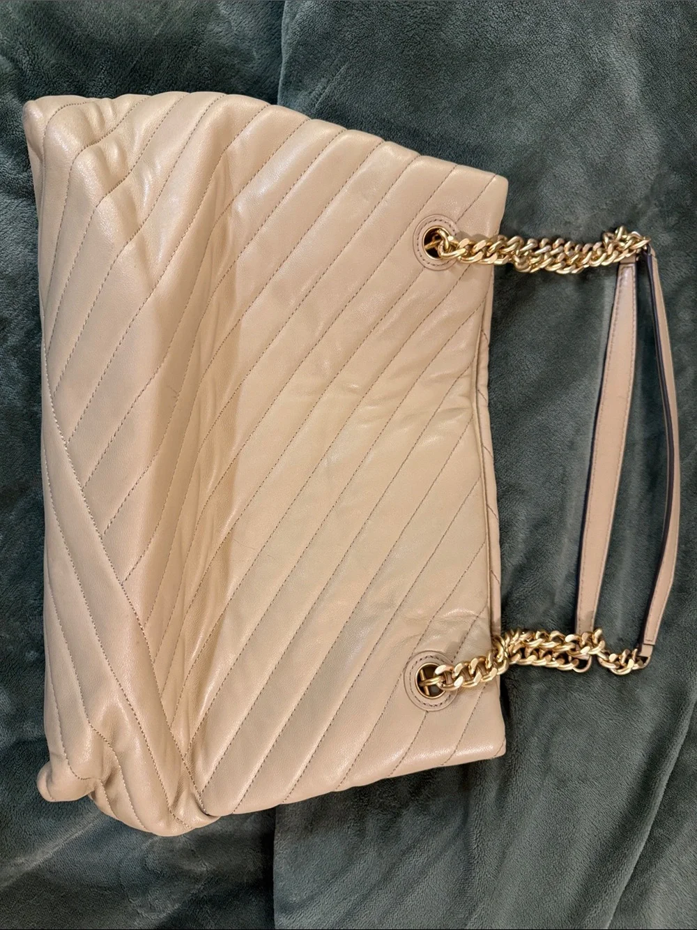 Tory Burch Quilted Leather Shoulder Bag in Nude Blush with Gold Hardware
